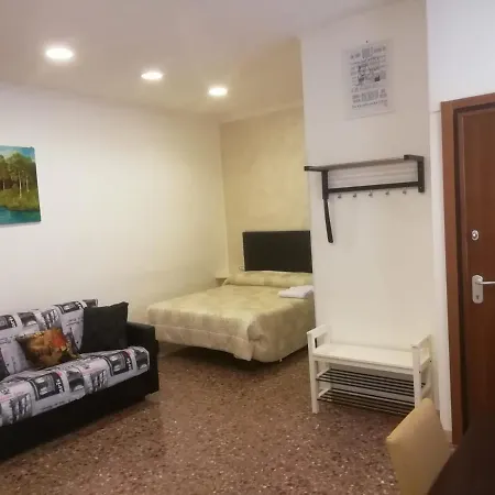 Urbino 33 Апартаменты *